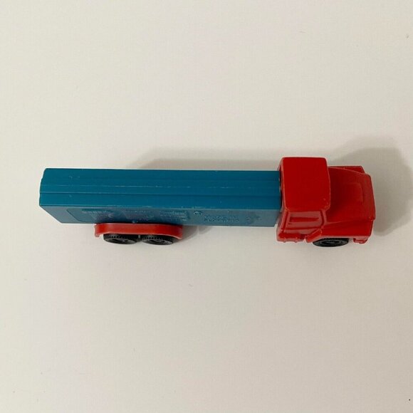 Vintage Semi Truck Pez Candy Dispenser No Feet Made in Slovenia - Picture 6 of 16